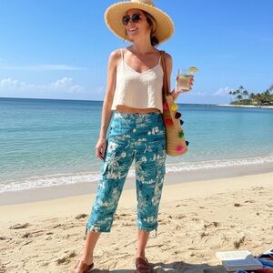 Hawaiian women’s  Linen Wide Leg Cropped Tropical Print Elastic Womens size S